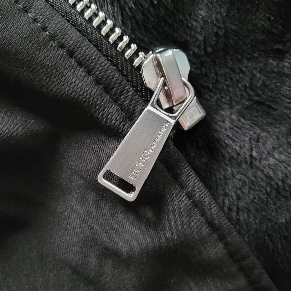 ⭐️BCBG Generation Coat⭐️ - Picture 2 of 5